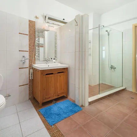 Apartment Für 9 Personen Ca 120 M In Rhodos-stadt, Dodekanes Rhodos